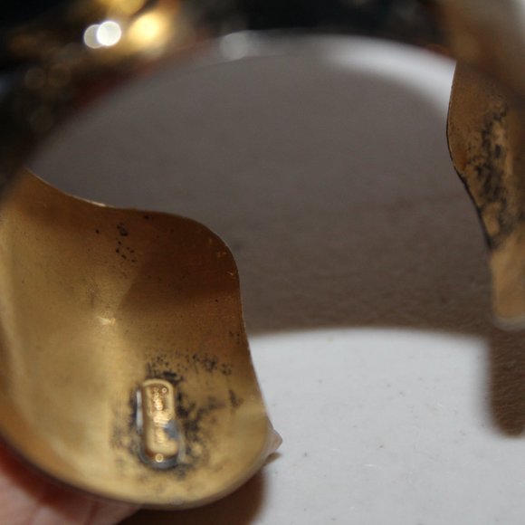 SIGNED IRADJ MOINI UNIQUE STATEMENT CUFF BRACELET ANTIQUE CRYSTAL - Picture 5 of 9